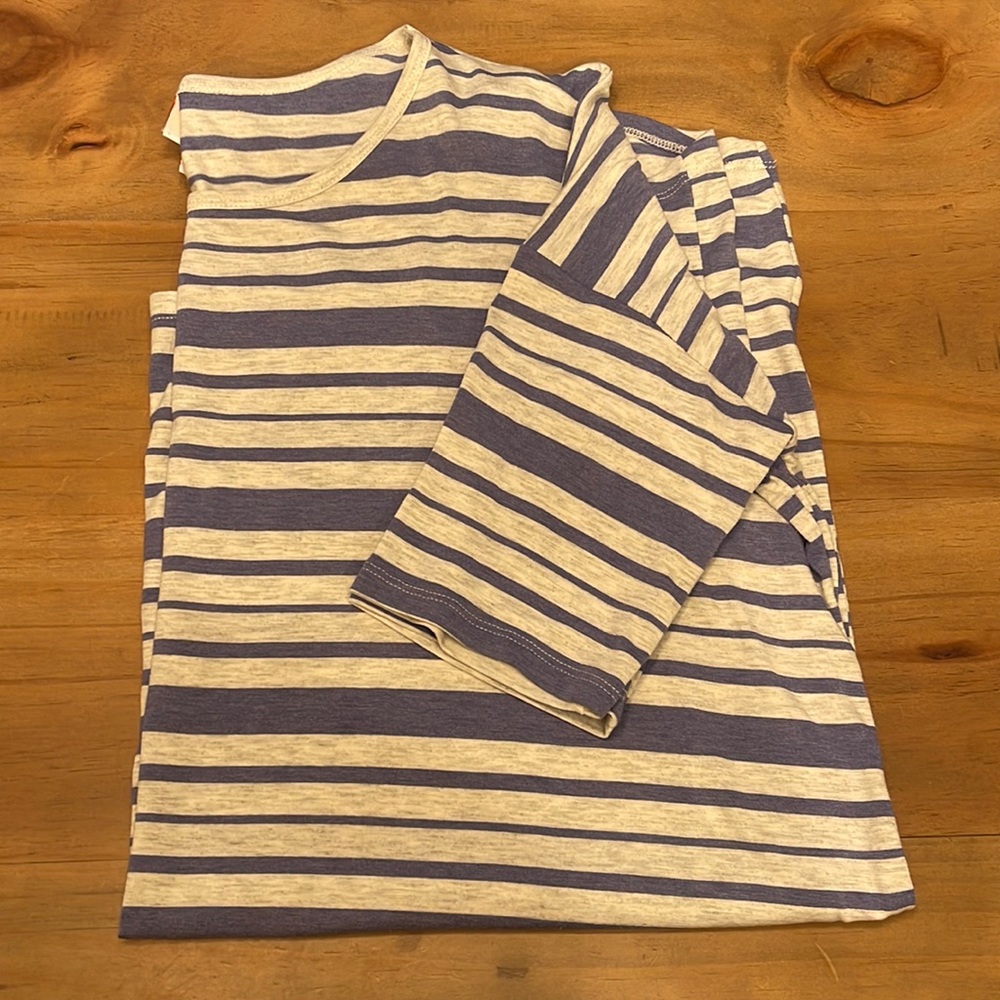 Lularoe Irma tunic
